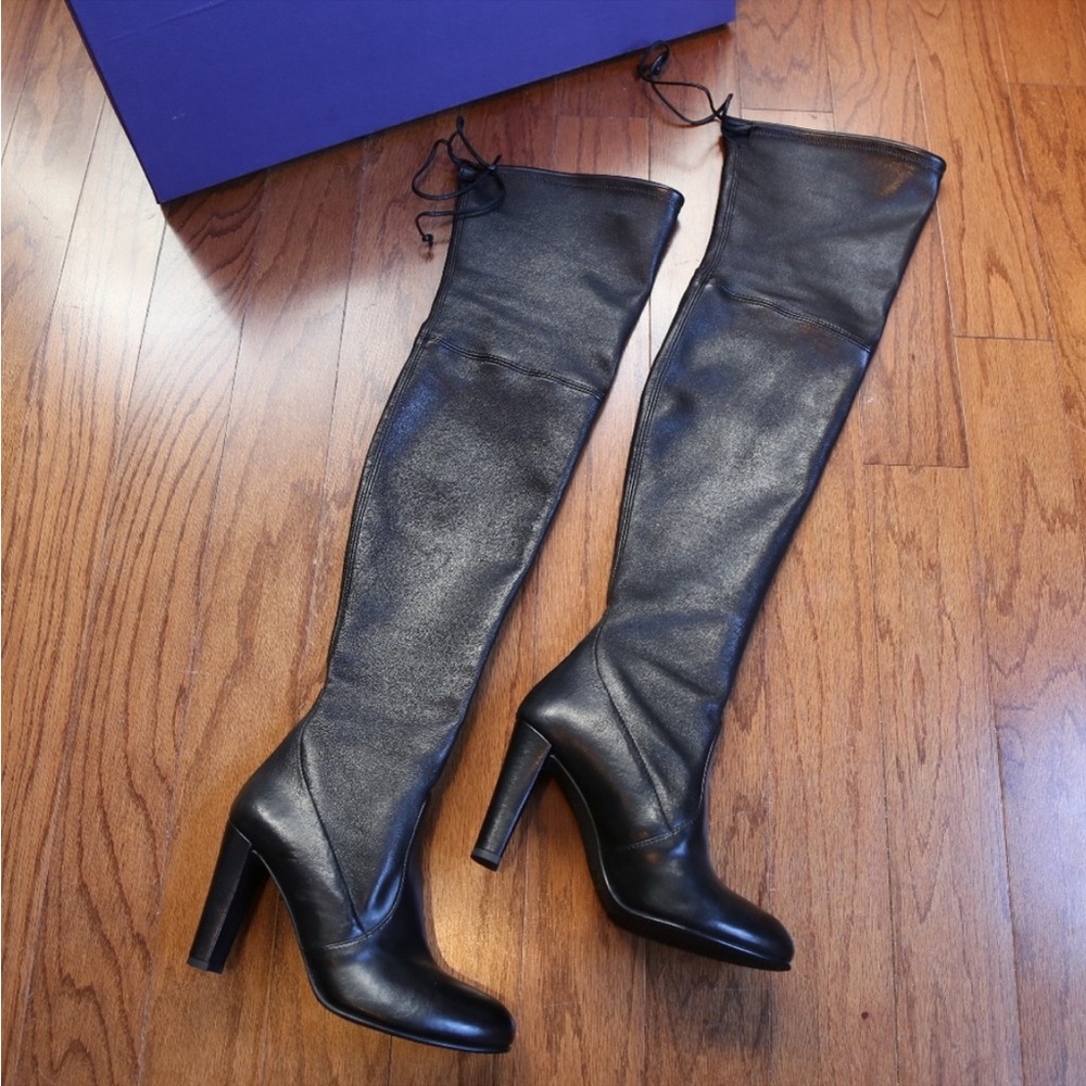 Stuart Weitzman Black Leather
Highland Boot